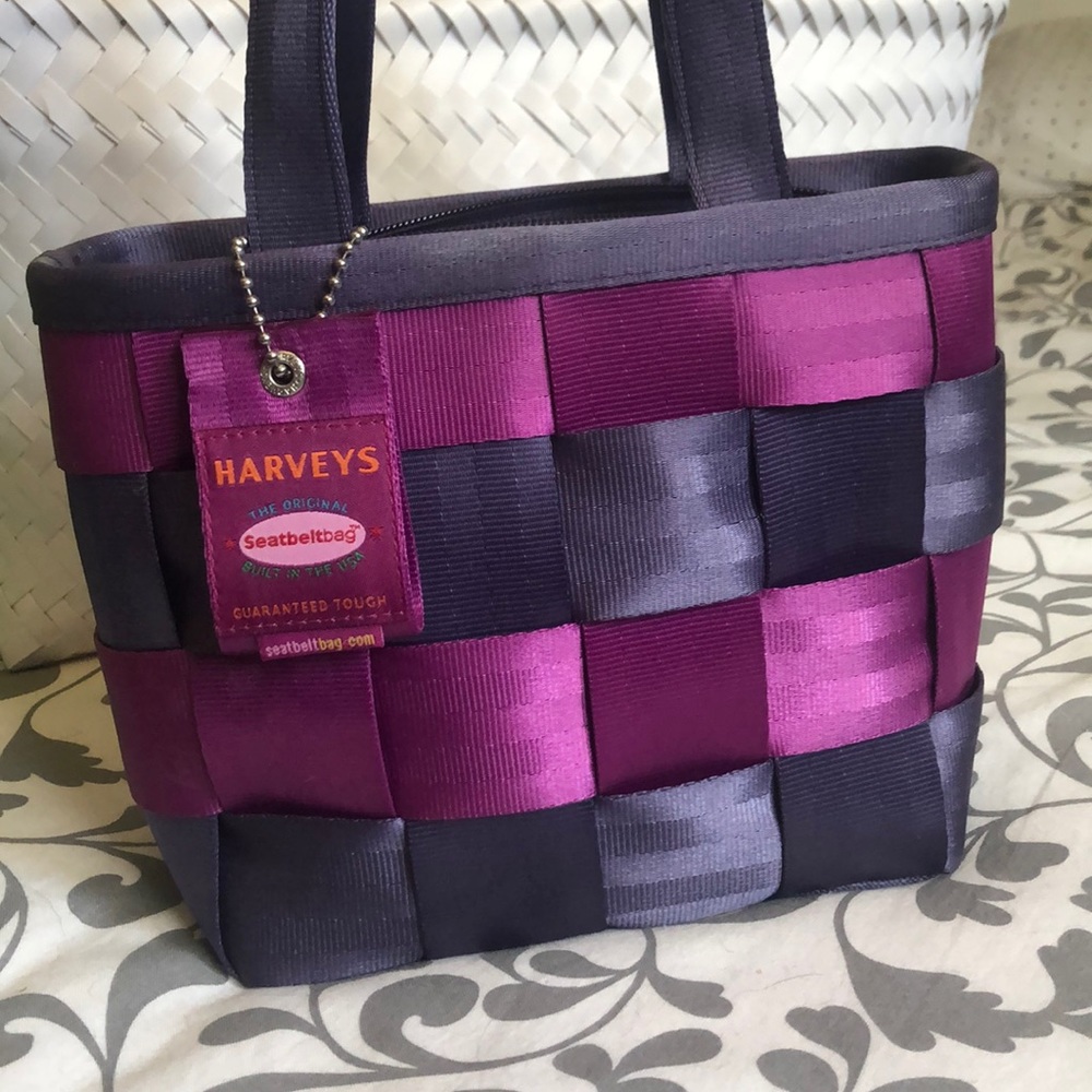 EUC Harvey’s Seatbelt Bag Summer Luv’n small tote